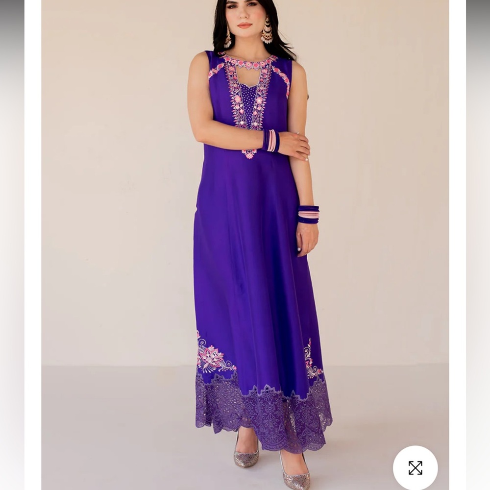 Shazia Rauf Khan - Picture 3 of 6